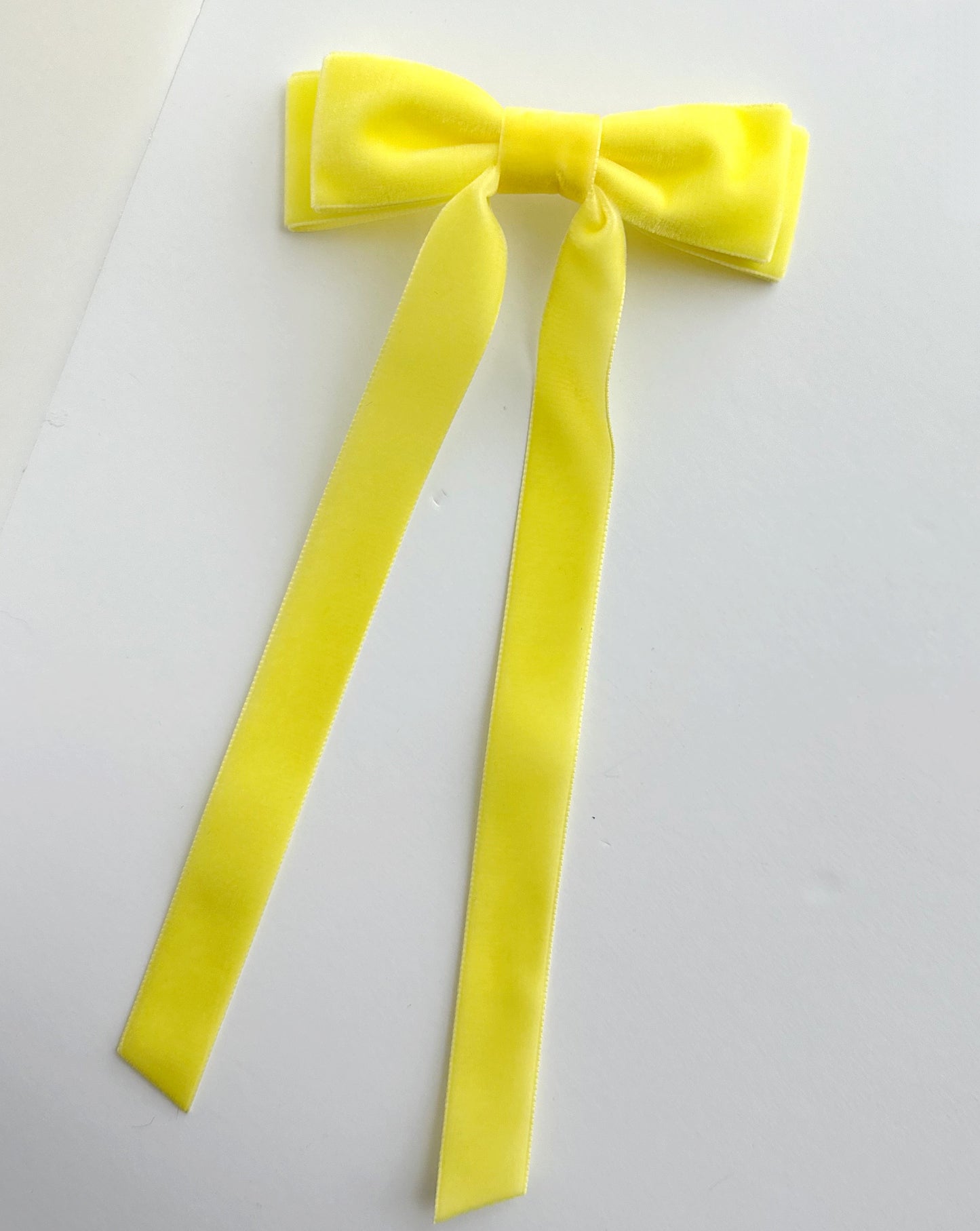 Light yellow velvet hair bow