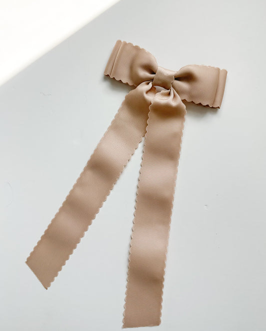 Beige scalloped solid grosgrain ribbon bows