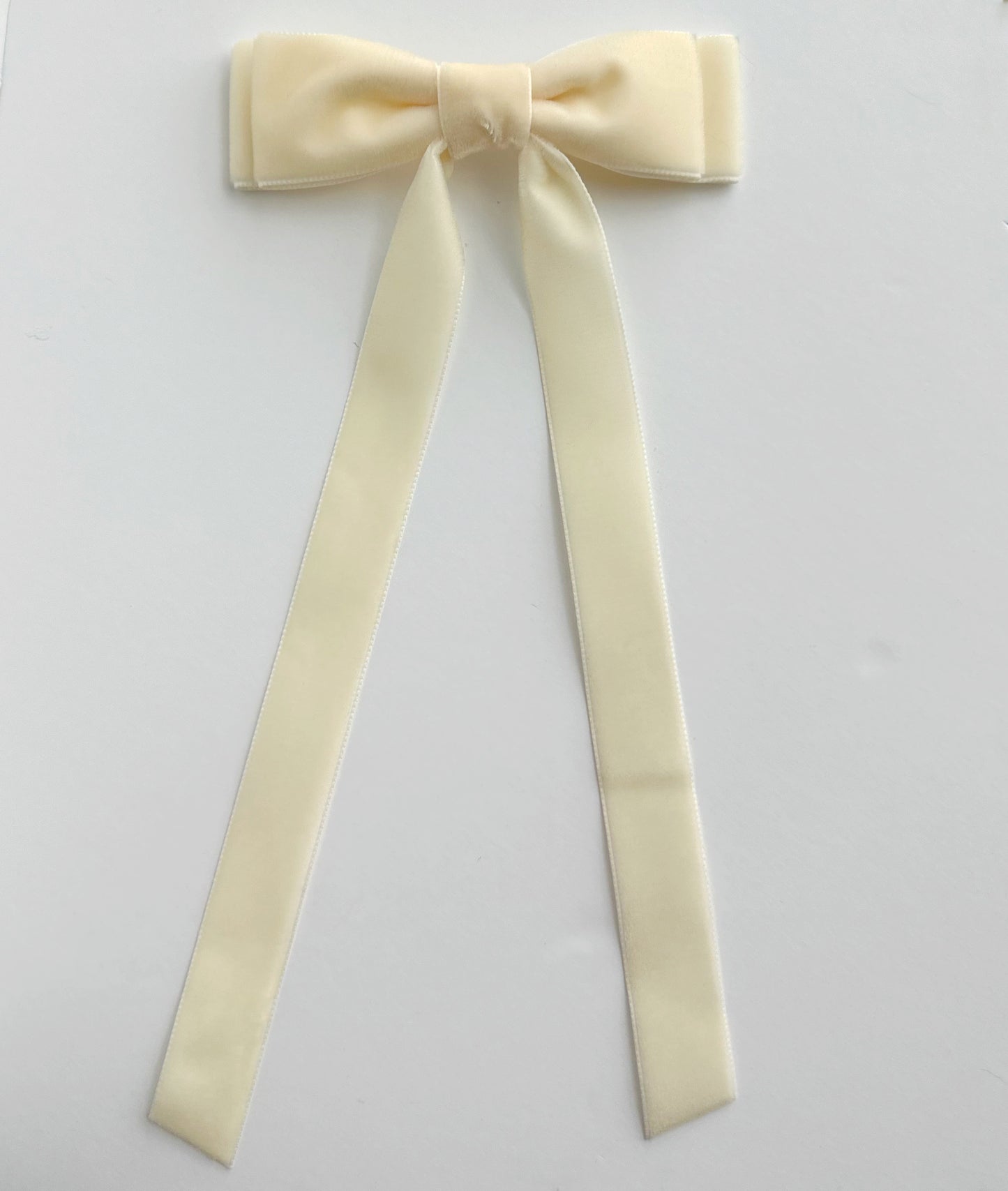 eggshell velvet hair bow