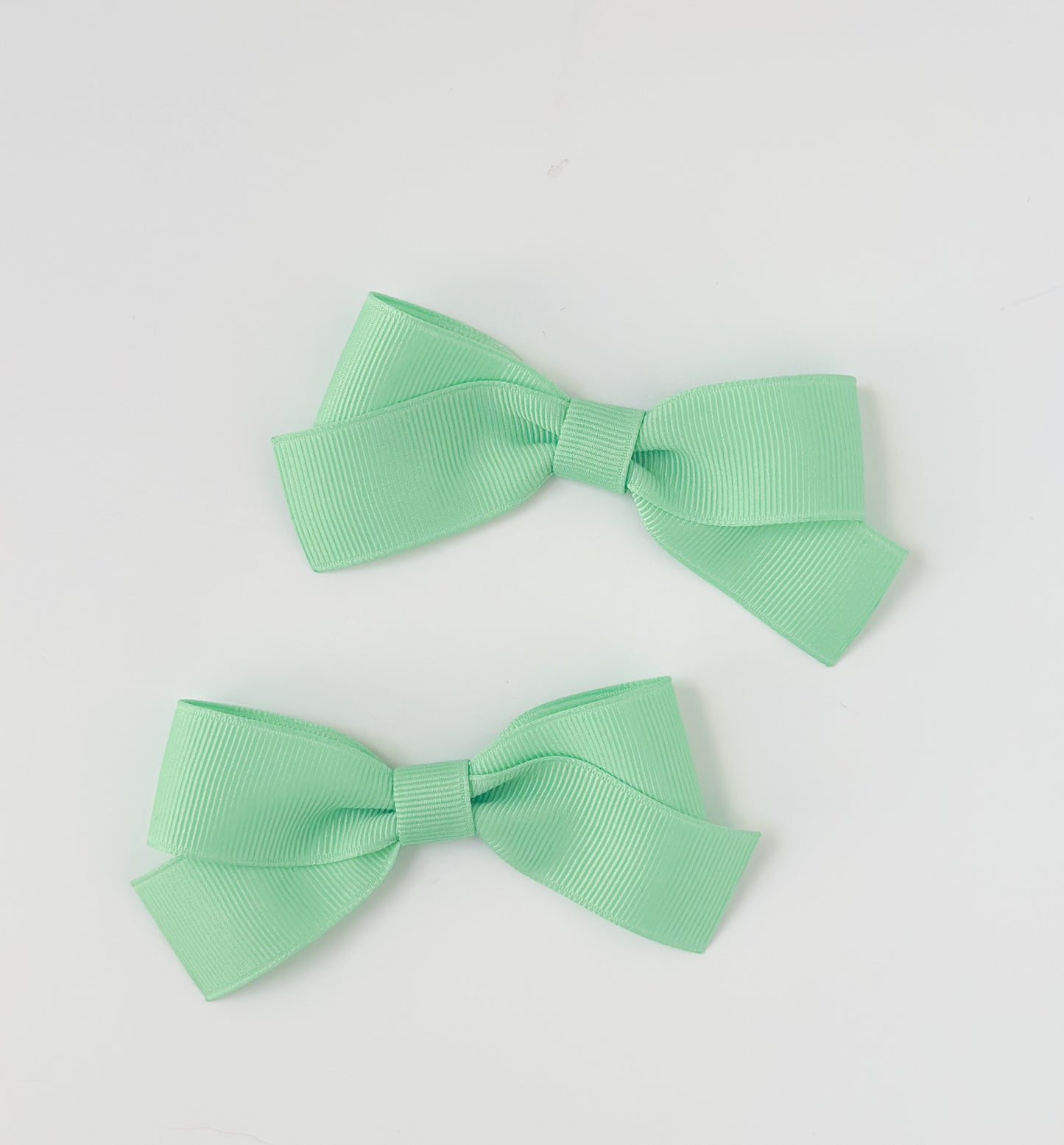 Mint pigtails solid grosgrain ribbon bows