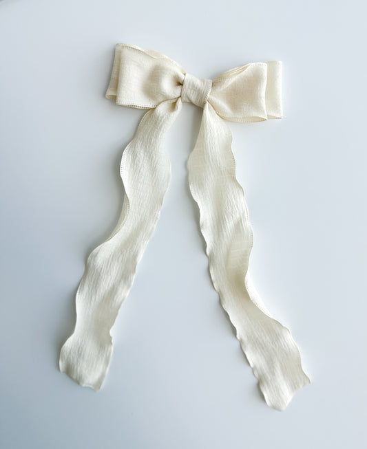 Cream Wavy wrinkle laced edge Hair Bow